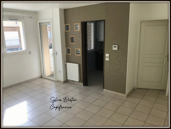 A vendre Appartement 3 pièces + 1 place de parking 