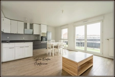 LIVRY GARGAN T3 - balcon et deux places de parking - 66 m2