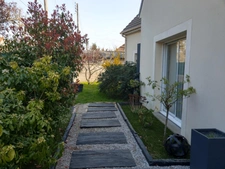 Maison à vendre 7 pièces VAUJOURS - 140 m2 - Jardin et sous-sol total