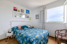 LIVRY GARGAN appartement T4 6 85 M2 cave et place de parking