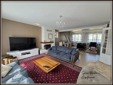 VILLEPARISIS Maison de 6 pièces - 177 m2 - terrain 419 m2