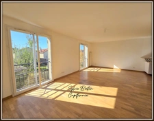 VAUJOURS Maison 4 pièces - 96 m2 avec jardin et deux places de stationnement
