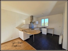 VAUJOURS Maison 4 pièces - 96 m2 avec jardin et deux places de stationnement