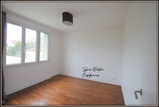 Location Tremblay en France appartement T3 de 68 m²  avec grand jardin commun