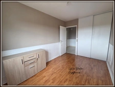 VAUJOURS - Appartement T3 de 72 m3 avec balcon, box et place de parking