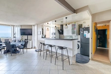 LIVRY GARGAN appartement T4 6 85 M2 cave et place de parking