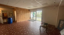 Local/bureau 950 m² à vendre GOUAREC (22)