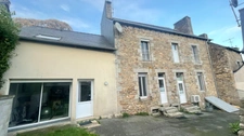 Propriété à vendre 17 pièces au potentiel de 5 logements SAINT NICOLAS DU PELEM (22)