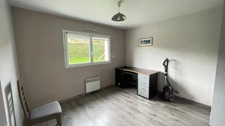 Maison à vendre 4 chambres proche du lac de GUERLEDAN  (22)
