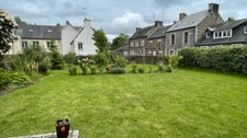 Maison de caractère de 290 m² au cœur du bourg (22)