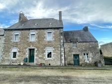Maison à vendre 8 pièces LANRIVAIN (22)