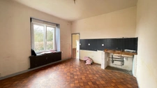 Maison à vendre 4 pièces PLOUNEVEZ QUINTIN (22)sur 1,30 ha de terrain