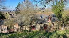 Maison écologique sur 1ha de terrain
