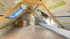 Maison écologique sur 1ha de terrain