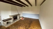 Maison à vendre 4 pièces PLOUNEVEZ QUINTIN (22)sur 1,30 ha de terrain