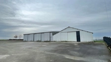 Local d'activité de 1900 m² env en périphérie de LOUDEAC