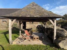 Maison de caractère à vendre 6 pièces BON REPOS SUR BLAVET (22)
