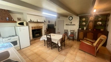 Maison à vendre avec 2 ha 40 de terrain secteur GUERLEDAN (22)