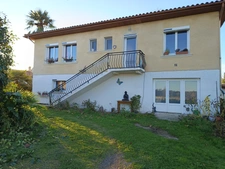 MAISON DE CAMPAGNE SUR SOUS SOL AU CALME ABSOLU.