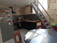 Appartement de type T3, avec beaucoup de cachet.