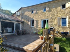 MAISON DE CHARME  4 CHAMBRES VUE CHAINE PYRENEES.