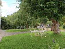 MAISON GASCOGNE QUATRE CHAMBRES ENTIEREMENT RENOVEE SUR 1 HECTARE ET SES DEPENDANCES 