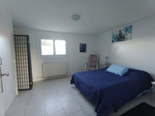 MAISON DE CAMPAGNE SUR SOUS SOL AU CALME ABSOLU.