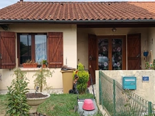 MAISON lLOUEE  PLAIN -PIED QUARTIER CALME LOUEE 