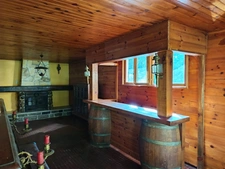 MAISON DE CAMPAGNE SUR UN TERRAIN ARBORE DE PLUS DE 1 HECTARE 300