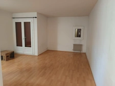 STUDIO COEUR DE VILLE EN REZ DE CHAUSSEE AVEC TERRASSE