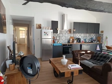 APPARTEMENT T3 ENTIEREMENT RENOVE , QUARTIER HISTORIQUE DE LA VILLE 