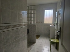 Vaste maison 6 pièces de plain-pied — Emplacement idéal proche de tout. »