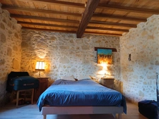 MAISON DE CHARME  4 CHAMBRES VUE CHAINE PYRENEES.