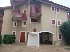 STUDIO COEUR DE VILLE EN REZ DE CHAUSSEE AVEC TERRASSE