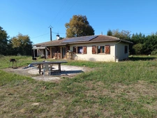MAISON PLAIN-PIED 4 CHAMBRES AU CALME SANS VIS A VIS SUR LA CAMPAGNE 