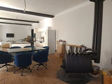  Magnifique ancien bâtiment thermal à potentiel exceptionnel – 1 000 m² sur 1,5 ha