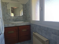 Maison d’Architecte Lumineuse 4 chambres , Piscine et Grand Jardin Paysager 
