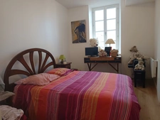 APPARTEMENT T3 ENTIEREMENT RENOVE , QUARTIER HISTORIQUE DE LA VILLE 