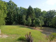 MAISON DE CAMPAGNE SUR UN TERRAIN ARBORE DE PLUS DE 1 HECTARE 300