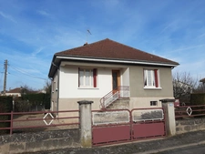 PAVILLON SUR SOUS SOL COMPLET. QUARTIER PRISÉ DE GUEUGNON