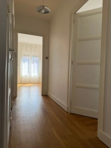 COQUETTE MAISON MITOYENNE HABITABLE SUR 2 NIVEAUX