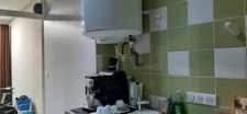 LOCAL COMMERCIAL AVEC APPARTEMENT ENTIEREMENT RÉNOVÉ EN PLEIN CENTRE VILLE DE GUEUGNON(71)
