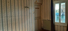 MAISON MITOYENNE PLAIN PIED AVEC POTENTIEL D'AMÉNAGEMENT.