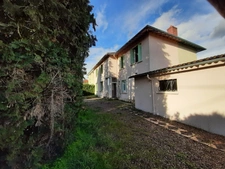 MAISON FAMILIALE A FORT POTENTIEL  AVEC SES 4 CHAMBRES, SON TERRAIN ET SON GRAND GARAGE
