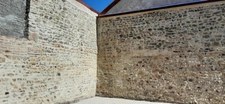 APPARTEMENT PLAIN PIED AVEC ANCIEN LOCAL COMMERCIAL COEUR DE VILLE