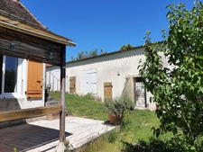 COQUETTE MAISON 3 PIECES AVEC DÉPENDANCES ET TERRAIN