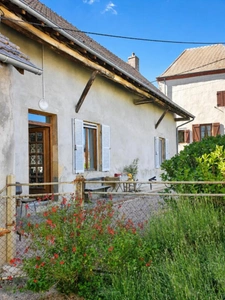 CHARMANTE MAISON DANS SON HAVRE DE PAIX