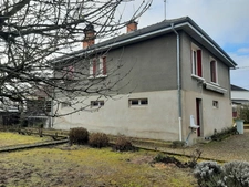 PAVILLON SUR SOUS SOL COMPLET. QUARTIER PRISÉ DE GUEUGNON