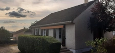 RARE MAISON DE PLAIN PIED DANS UN JOLI QUARTIER RÉSIDENTIEL PAISIBLE