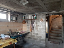 PAVILLON SUR SOUS SOL COMPLET. QUARTIER PRISÉ DE GUEUGNON